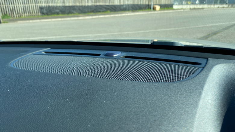 Volvo XC40 2.0 B3P Core 5dr Auto Petrol Estate